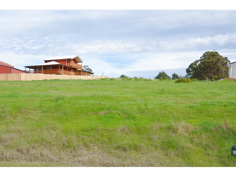 245 Diggers Green, Nannup WA 6275