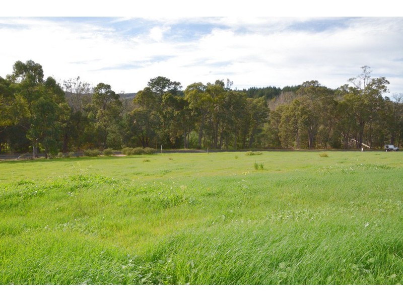 236 Diggers Green, Nannup WA 6275