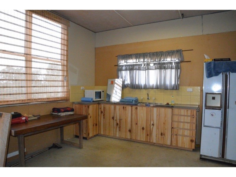 3 Johnston Road, Nannup WA 6275