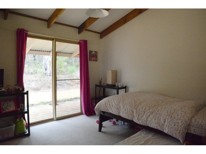 50 Leschenaultia Drive, Nannup WA 6275