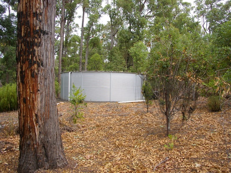 50 Leschenaultia Drive, Nannup WA 6275