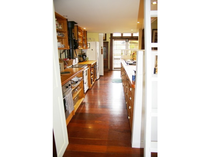 118 Dunnet Road, Nannup WA 6275