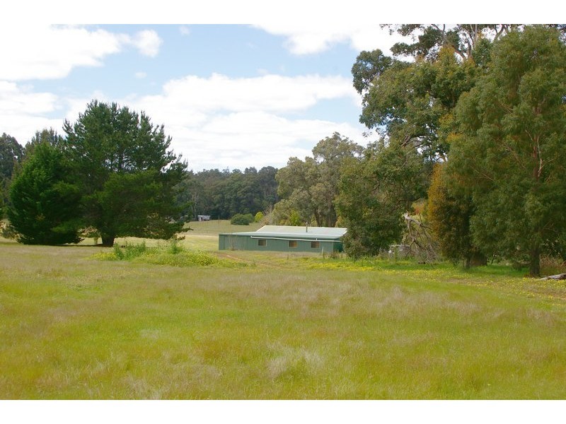 3 King Road, Nannup WA 6275