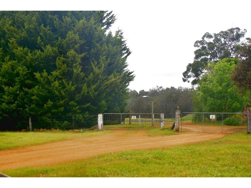 3 King Road, Nannup WA 6275