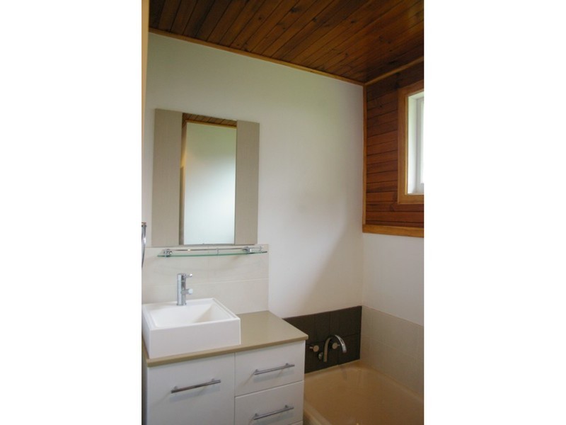 19 Dunnet Road, Nannup WA 6275