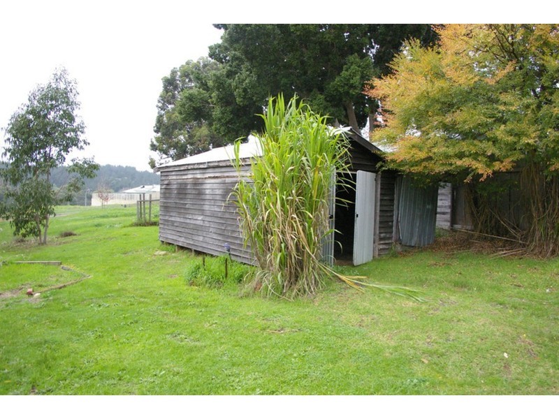 19 Dunnet Road, Nannup WA 6275