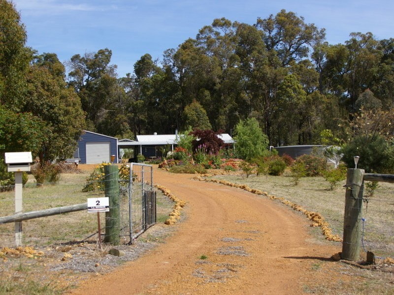 2 Griffiths Road, Nannup WA 6275