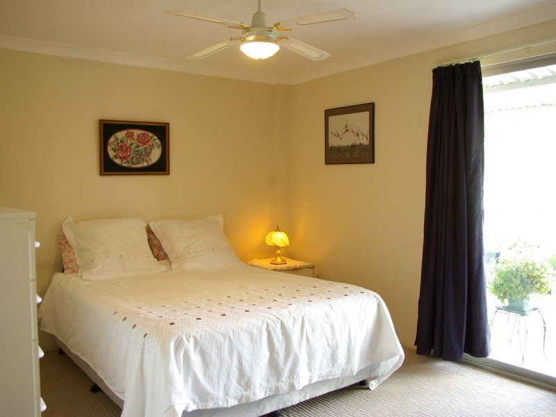 2 Griffiths Road, Nannup WA 6275