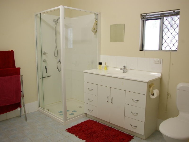 2 Griffiths Road, Nannup WA 6275