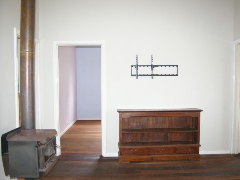 19 Dunnet Road, Nannup WA 6275