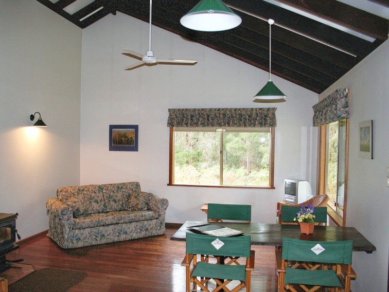 88 Vasse Highway, Nannup WA 6275