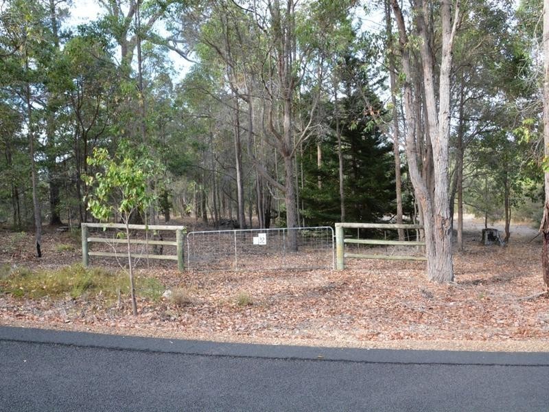 32 Johnston Road, Nannup WA 6275