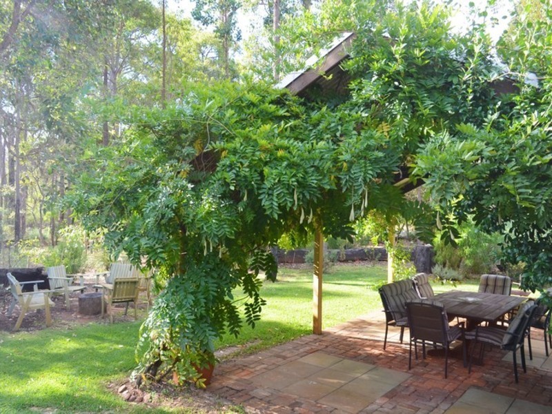 12 Orchid Place, Nannup WA 6275