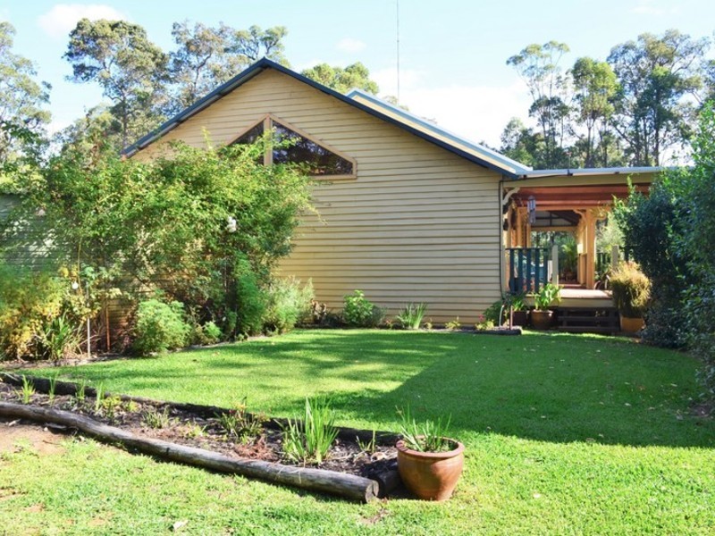 12 Orchid Place, Nannup WA 6275
