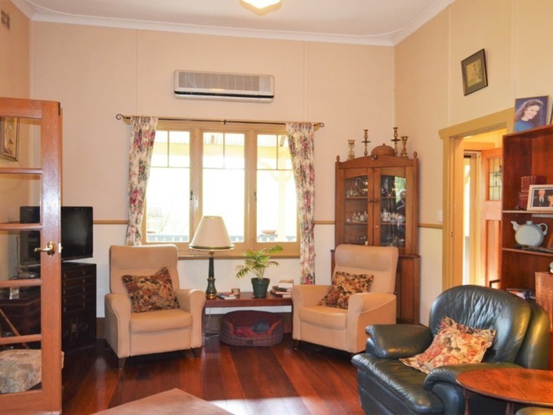 12 Orchid Place, Nannup WA 6275