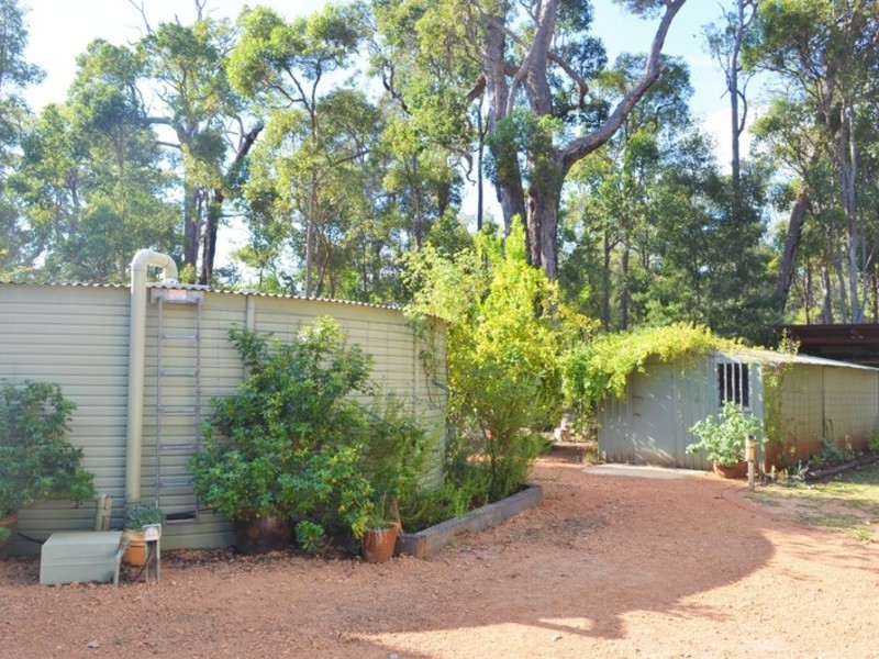 12 Orchid Place, Nannup WA 6275