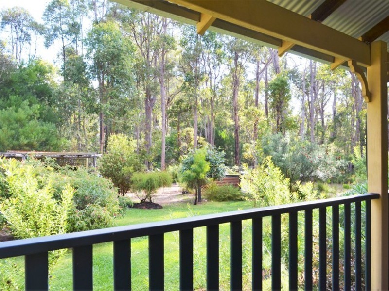 12 Orchid Place, Nannup WA 6275
