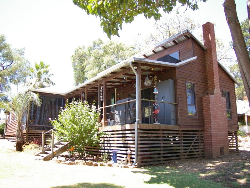 14 North Street, Nannup WA 6275