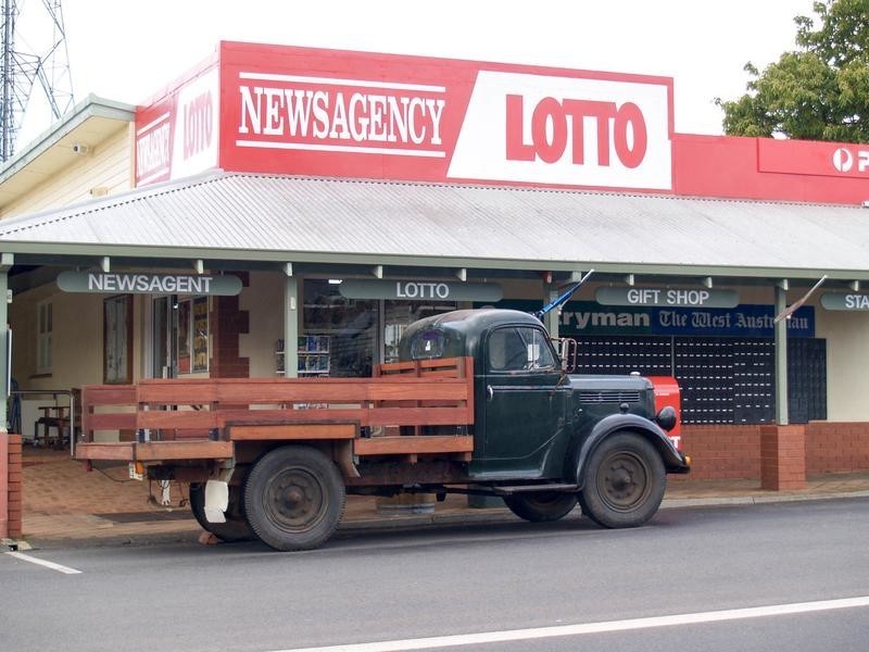 37 Warren Road, Nannup WA 6275