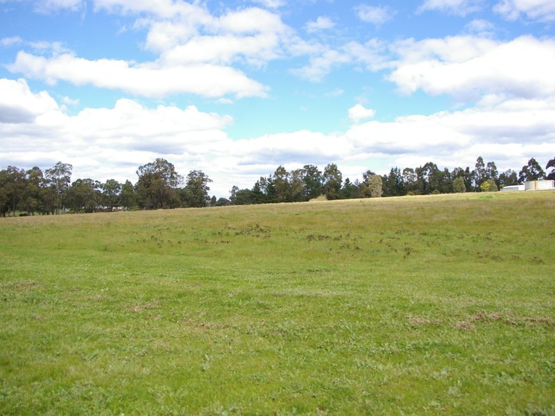 24 Hitchcock Drive, Nannup WA 6275