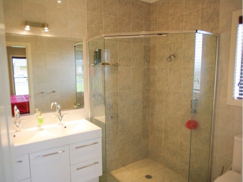 4 Cudgegong Place, Dubbo NSW 2830