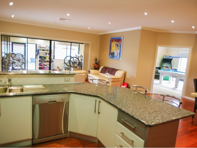 4 Cudgegong Place, Dubbo NSW 2830