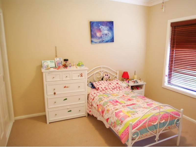 4 Cudgegong Place, Dubbo NSW 2830