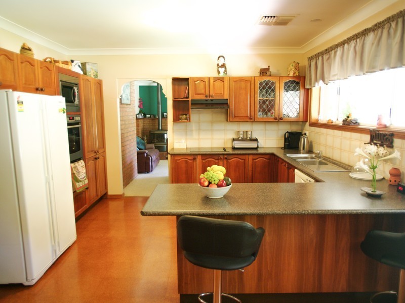 8 Colony Crescent, Dubbo NSW 2830