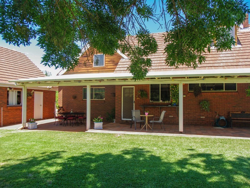 8 Colony Crescent, Dubbo NSW 2830