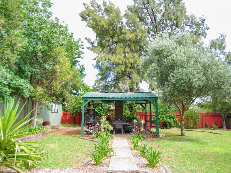 16 Gundong Street, Wongarbon NSW 2831