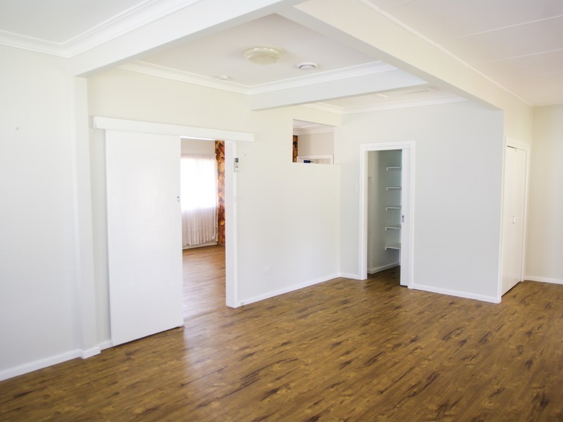 11 Sanderson Street, Dubbo NSW 2830
