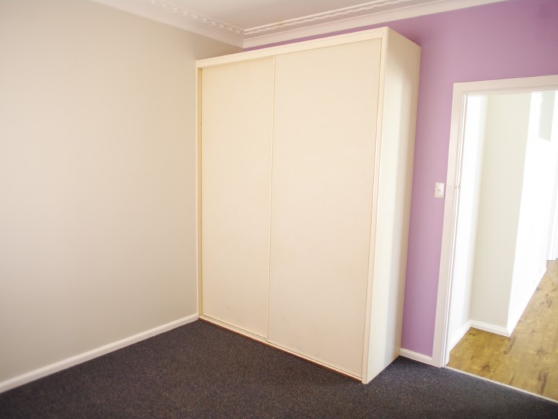 11 Sanderson Street, Dubbo NSW 2830