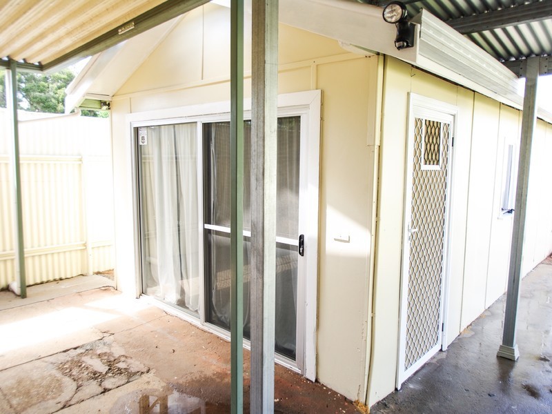 11 Sanderson Street, Dubbo NSW 2830