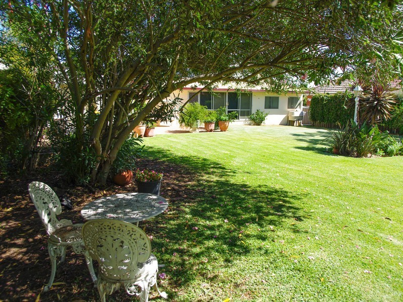 6 Dulhunty Avenue, Dubbo NSW 2830