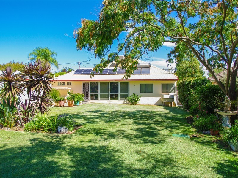 6 Dulhunty Avenue, Dubbo NSW 2830