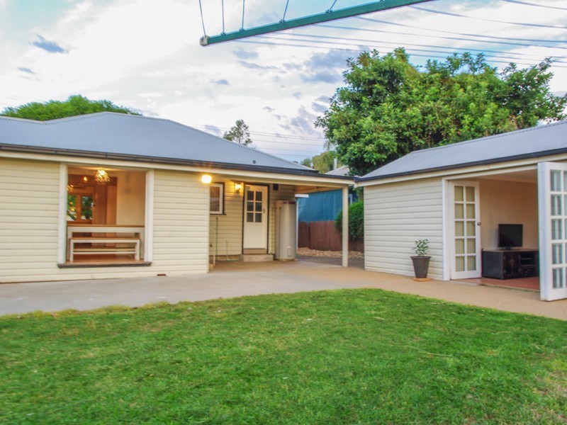73 Palmer Street, Dubbo NSW 2830