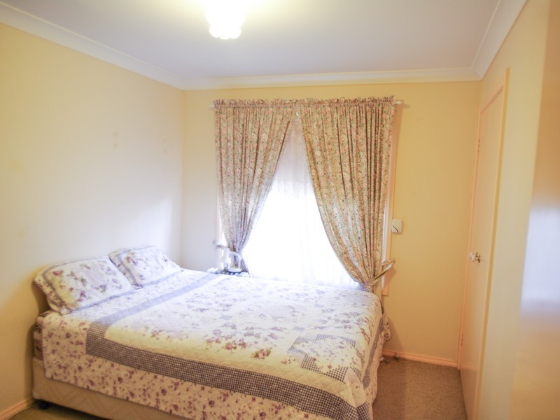 84 Sturt Circle, Dubbo NSW 2830