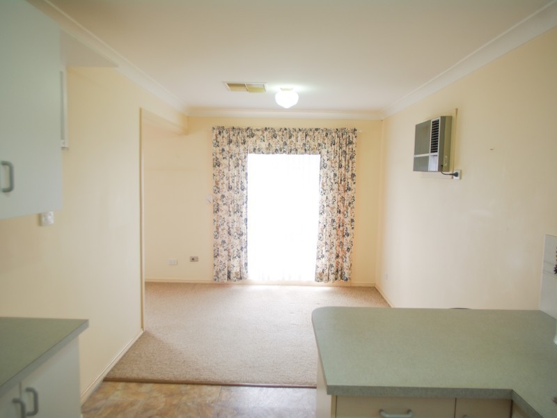 84 Sturt Circle, Dubbo NSW 2830