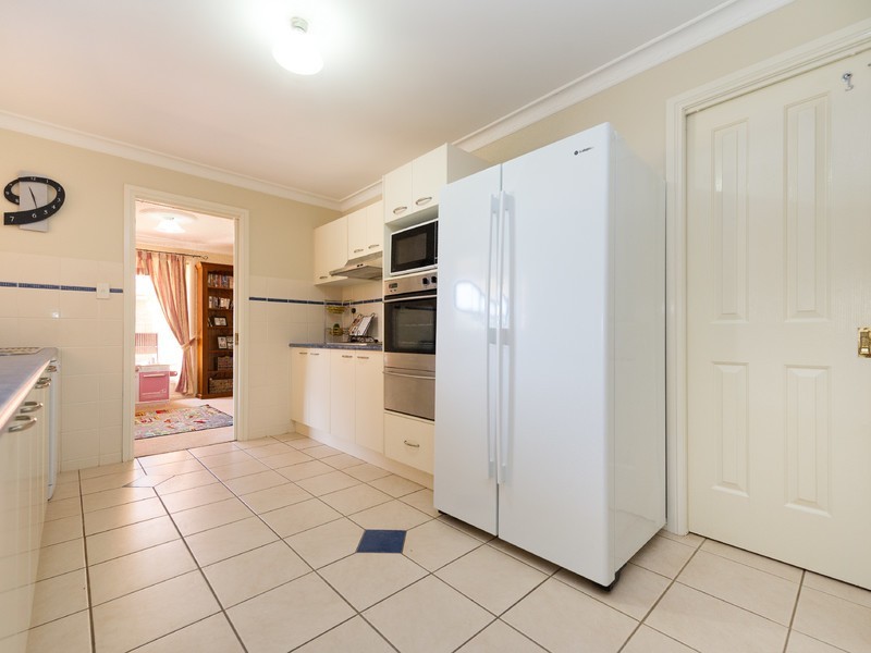 16 Lancaster Park Place, Dubbo NSW 2830