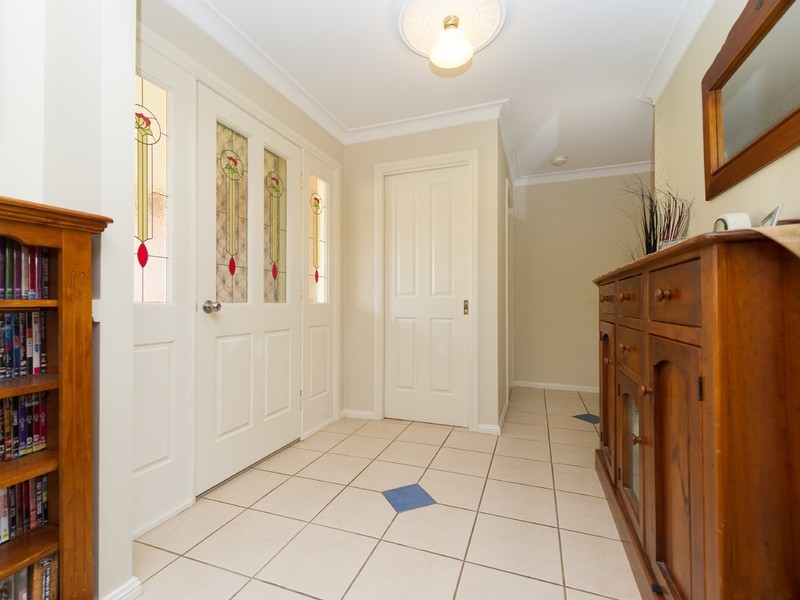 16 Lancaster Park Place, Dubbo NSW 2830