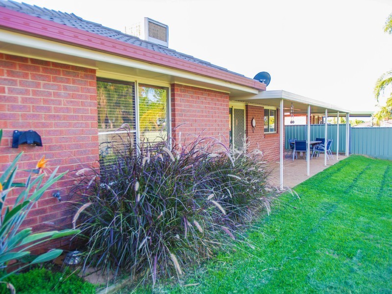 44 Meadowbank Drive, Dubbo NSW 2830