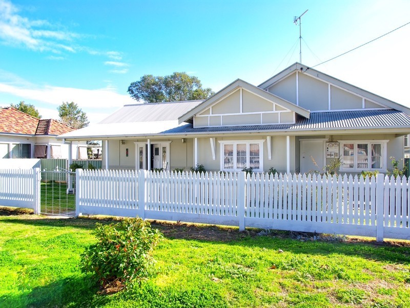 357 Darling Street, Dubbo NSW 2830