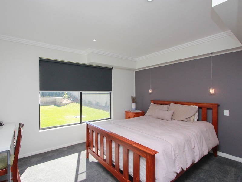 16 Champagne Drive, Dubbo NSW 2830