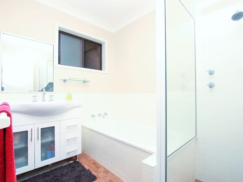 8 Sandringham Place, Dubbo NSW 2830