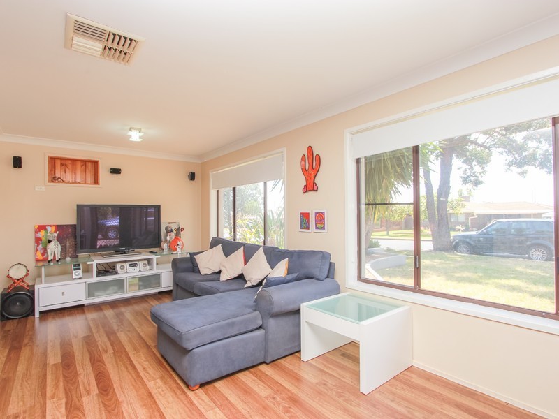 8 Sandringham Place, Dubbo NSW 2830