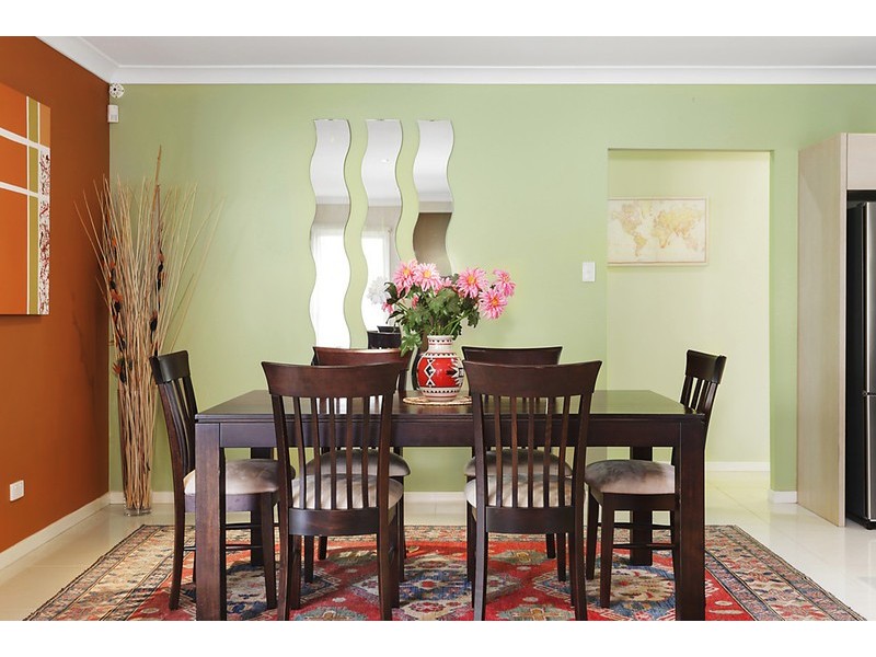 127 Gordon Circuit, Seventeen Mile Rocks QLD 4073