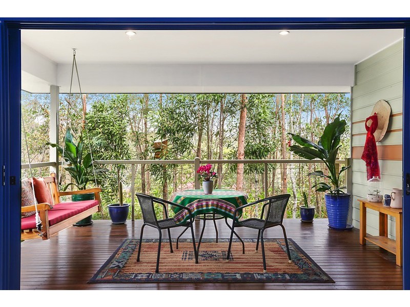 127 Gordon Circuit, Seventeen Mile Rocks QLD 4073