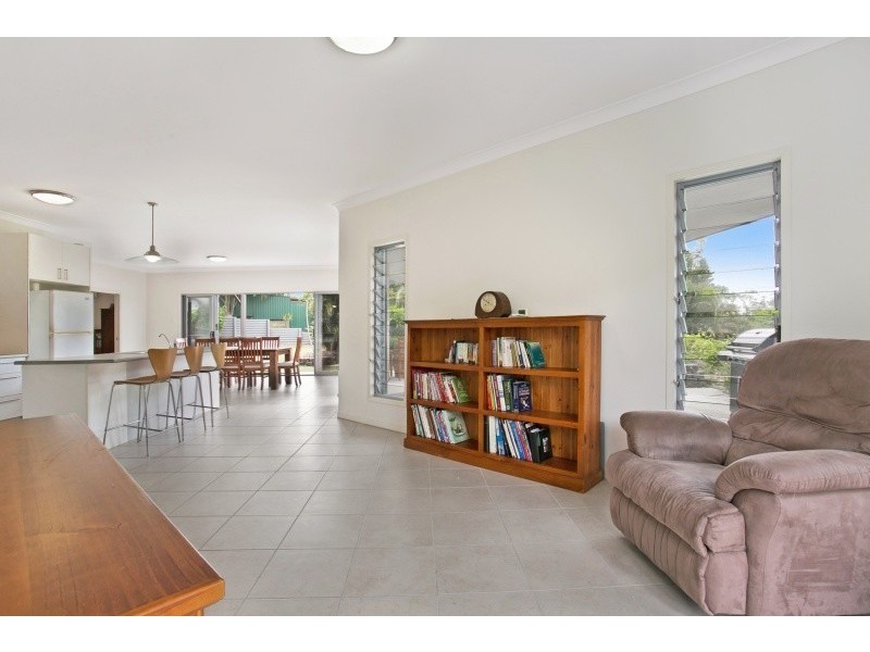 65 Dove Tree Crescent, Sinnamon Park QLD 4073