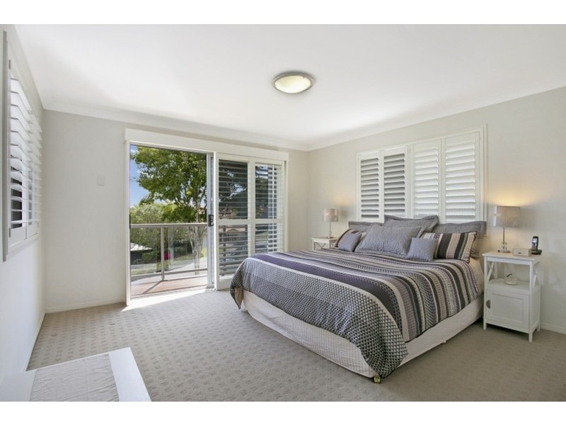 65 Dove Tree Crescent, Sinnamon Park QLD 4073