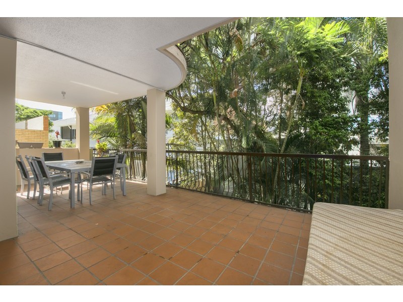 8/36 Gordon Street, Milton QLD 4064